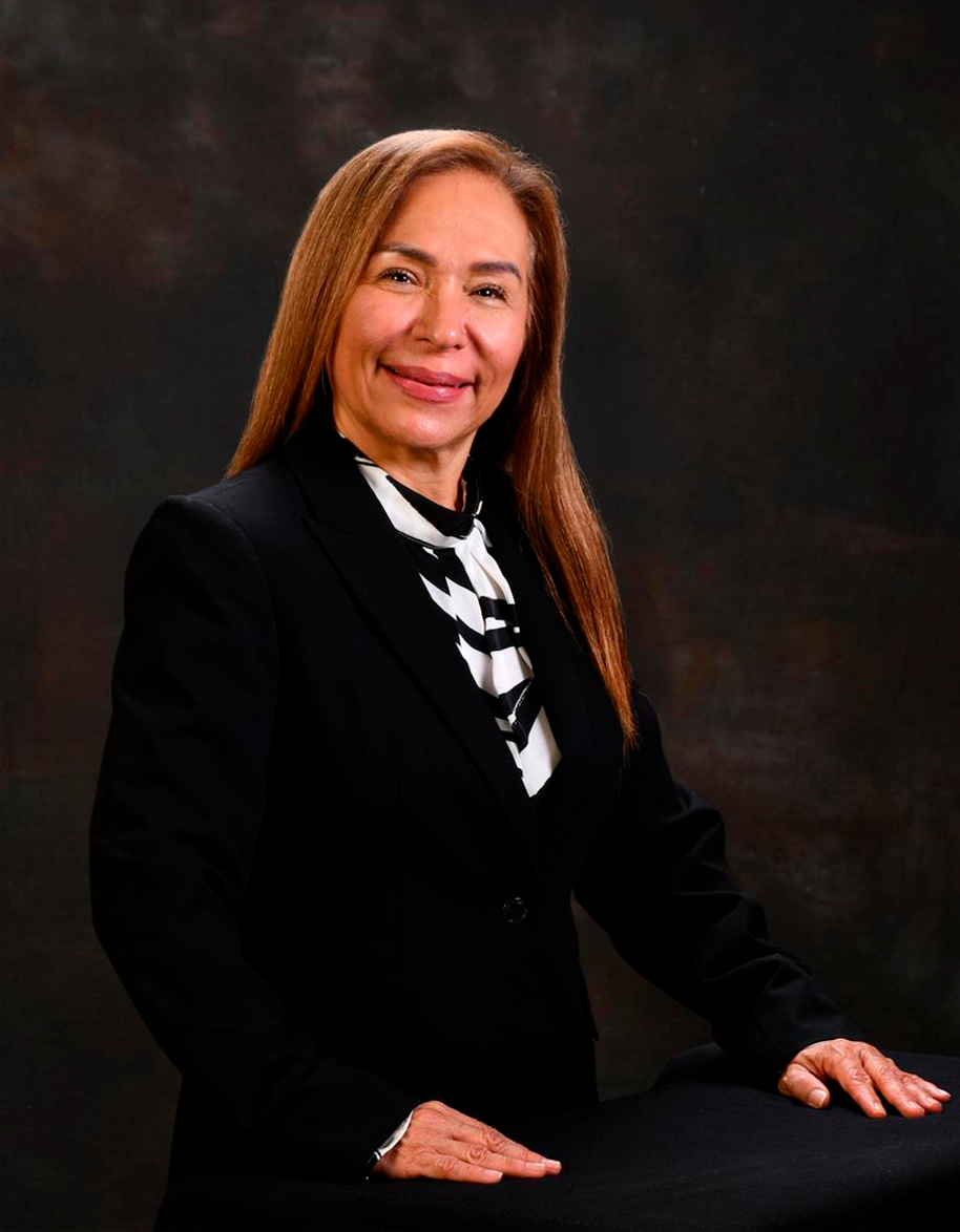 Mtra. Elvira Reyna Pérez, socia fundadora de Reyna Abogados